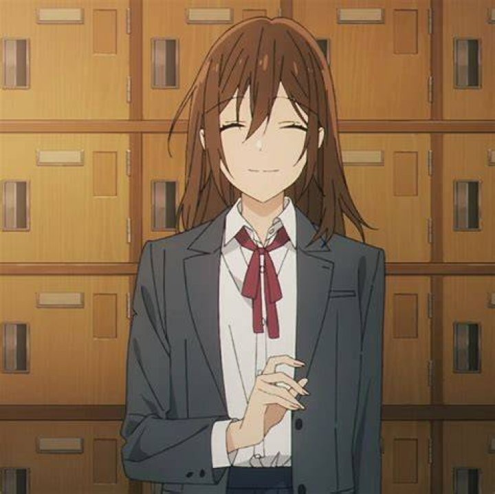 15 Adorable Horimiya Characters That Fans Love (Ranked) 2 #14 Yuriko Hori