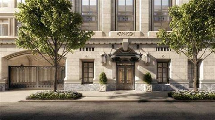 200-East-83rd-Street