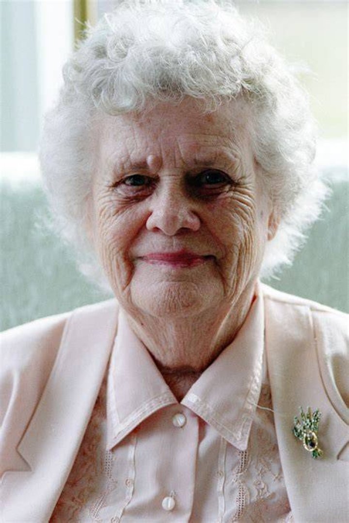 302 Grandma hair 1000 Awesome Things