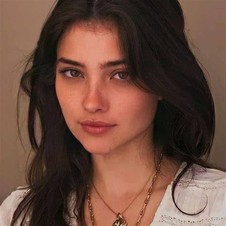 Actresses With Brown Eyes Goddess in Sexy
