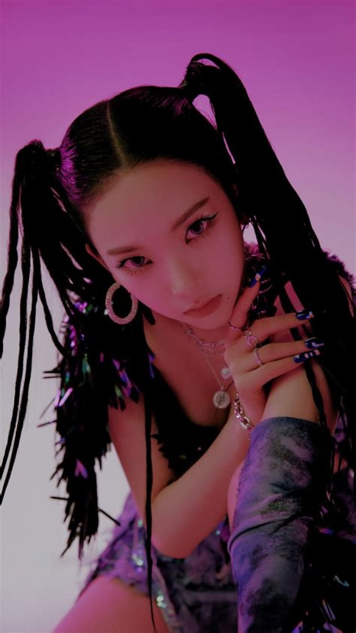 aespa Member KARINA Kpop Star's Age, SM Project Details