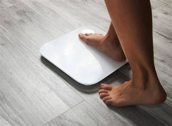 After Hitting The Scale At Over 300 Pounds, This Woman Lost Almost 140