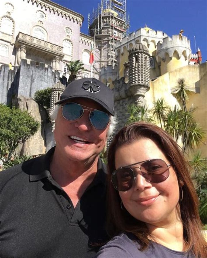 Al Cardenas Age, First Wife, Ana Navarro, and Net Worth