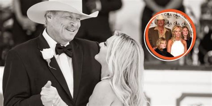 Alan Jackson's Biography And Facts'