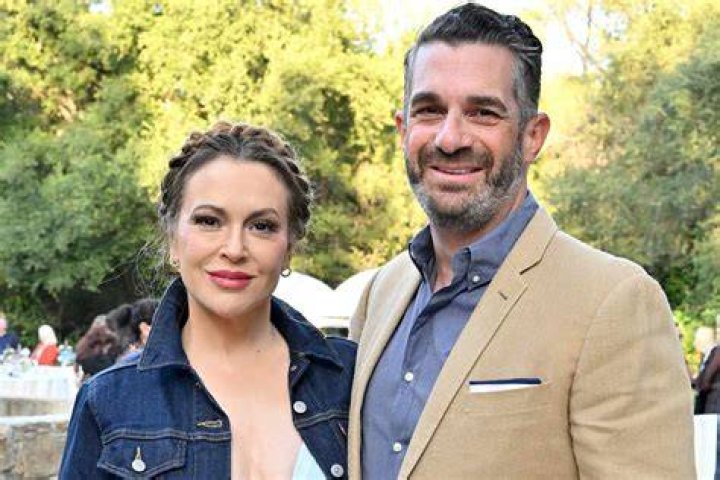 Alyssa Milano Reflects on Marriage to David Bugliari