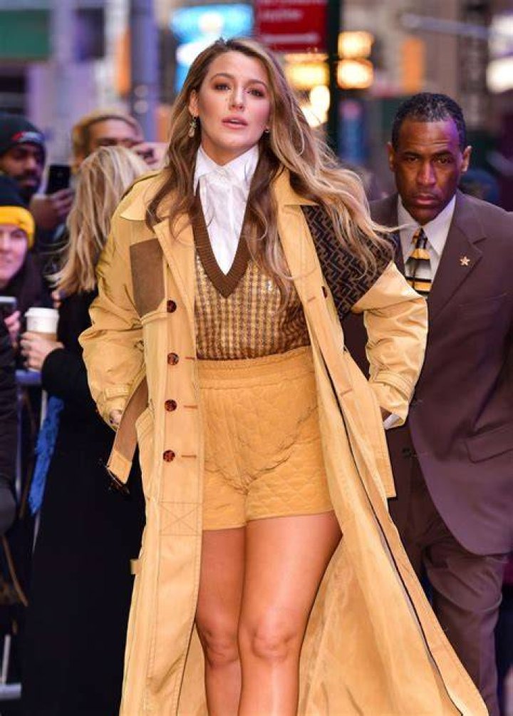 Blake Lively in 2020 Blake lively height, Blake lively, Blake lively