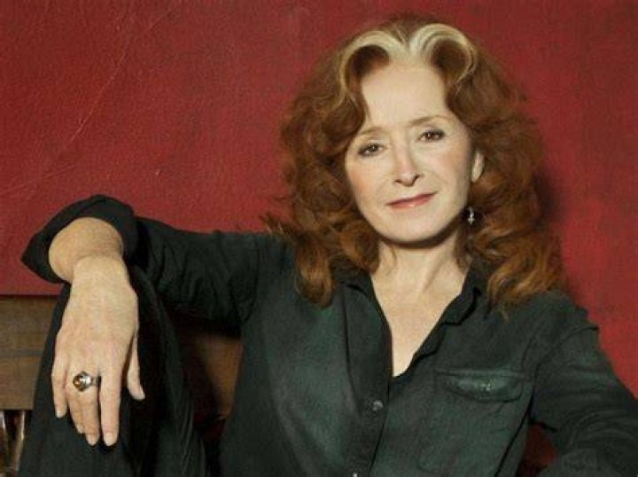 Bonnie Raitt Age, Career, Net Worth, Marriage, Divorce, Rumours