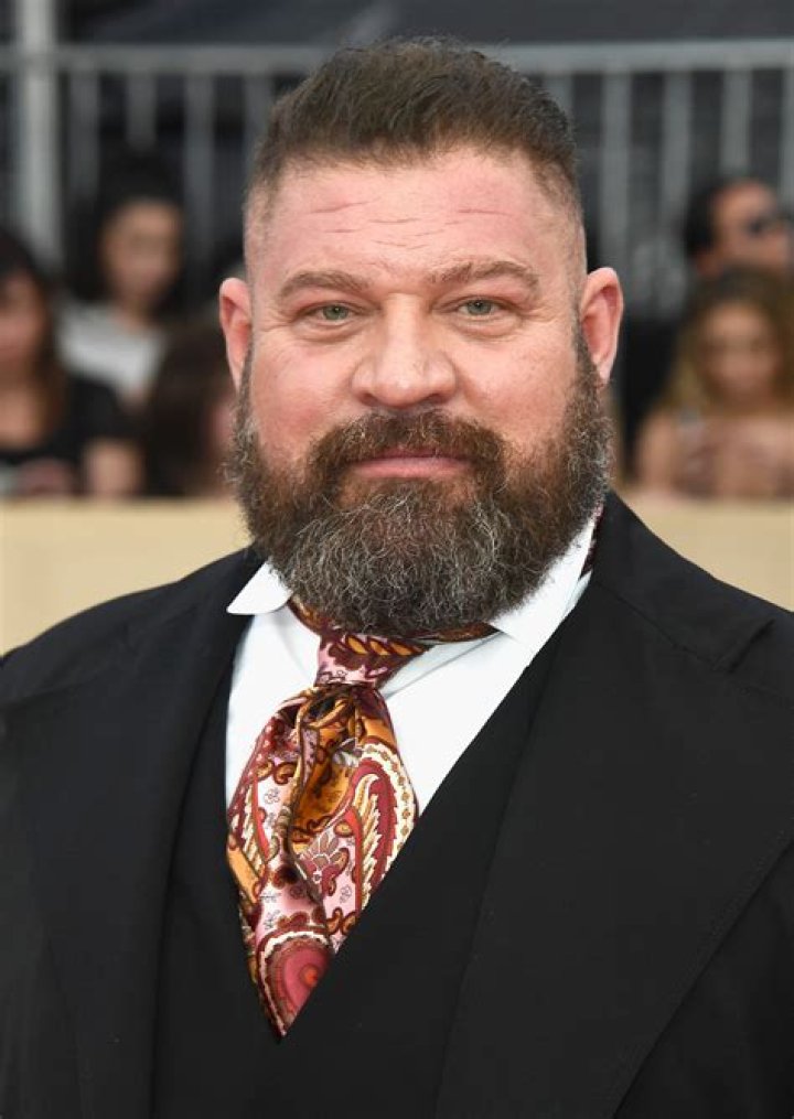 Brad William Henke – Biography, Facts & Life Story
