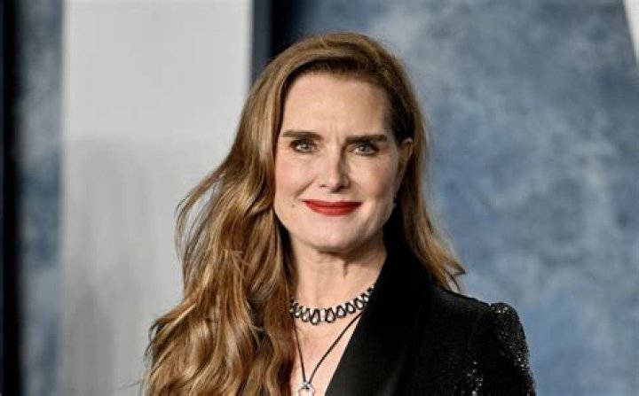 Brooke Shields – Biography, Facts & Life Story