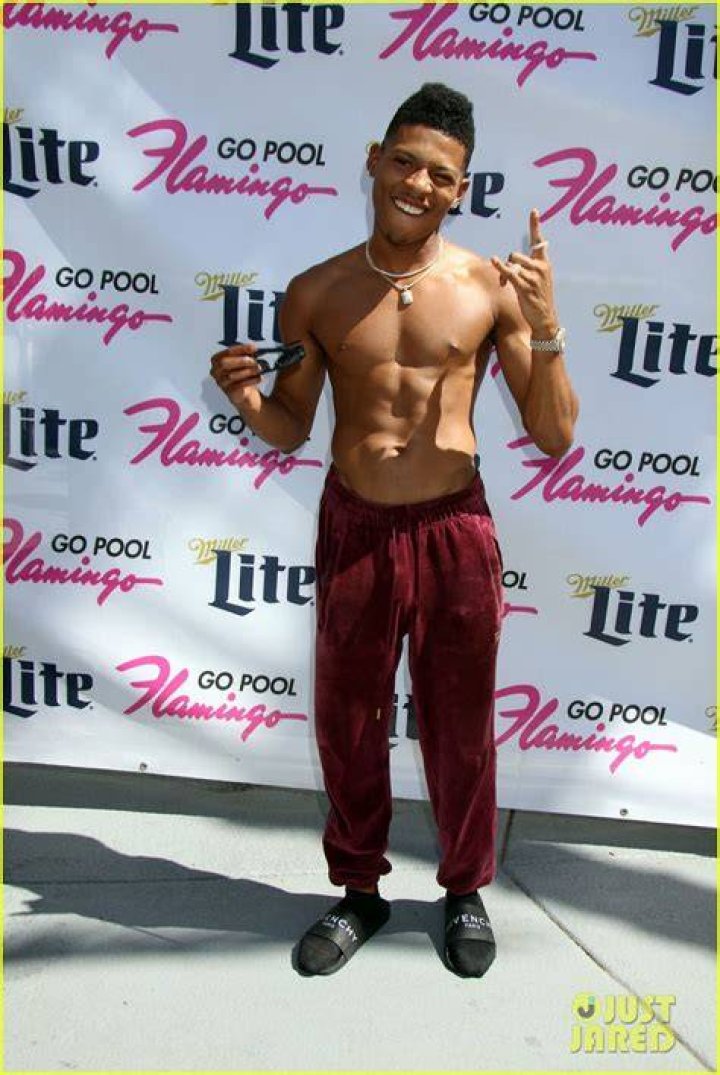 Bryshere Gray Shows Off Ripped Body at Flamingo Pool Party Photo