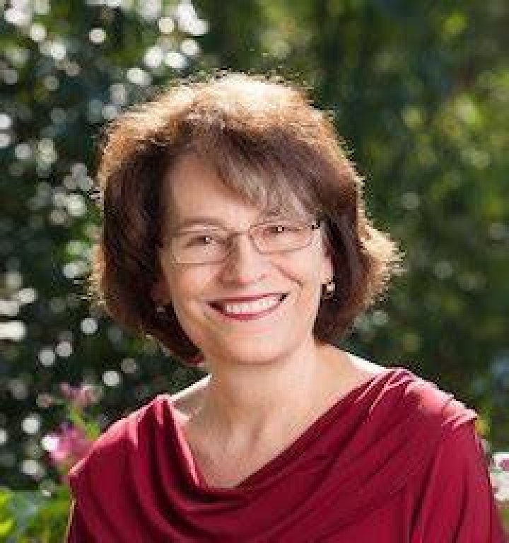Carolyn Bates