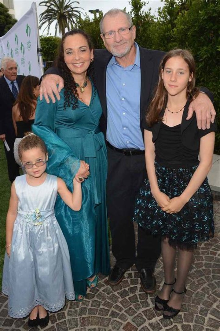 Catherine Rusoff’s Marital Life With Husband Ed O’Neill – Children And More About Catherine