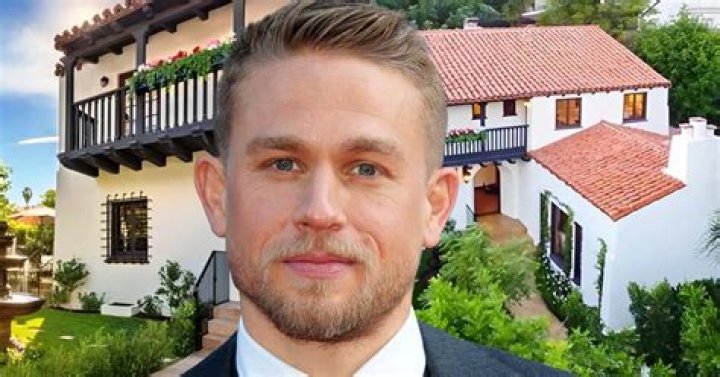 Charlie Hunnam Net Worth 2023 Movie Height Wife Career Age