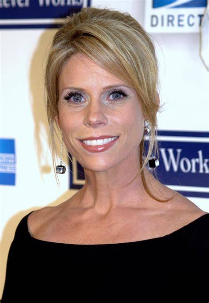 Cheryl Hines rocks up in busty look at HBO Emmy reception Celebrity