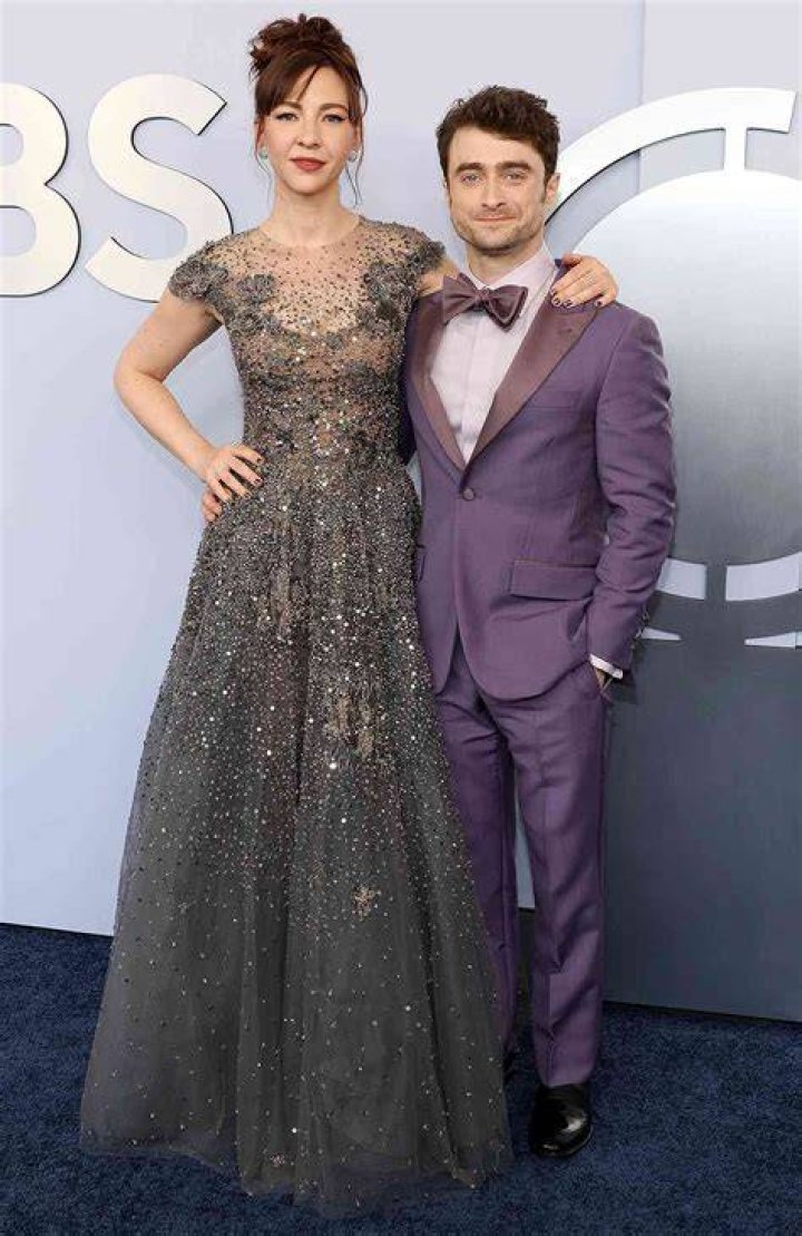 Who Is Daniel Radcliffe's Girlfriend? (Erin Darke's Age, Height & Net Worth 2 Daniel Radcliffe and Erin Darke's Relationship Timeline