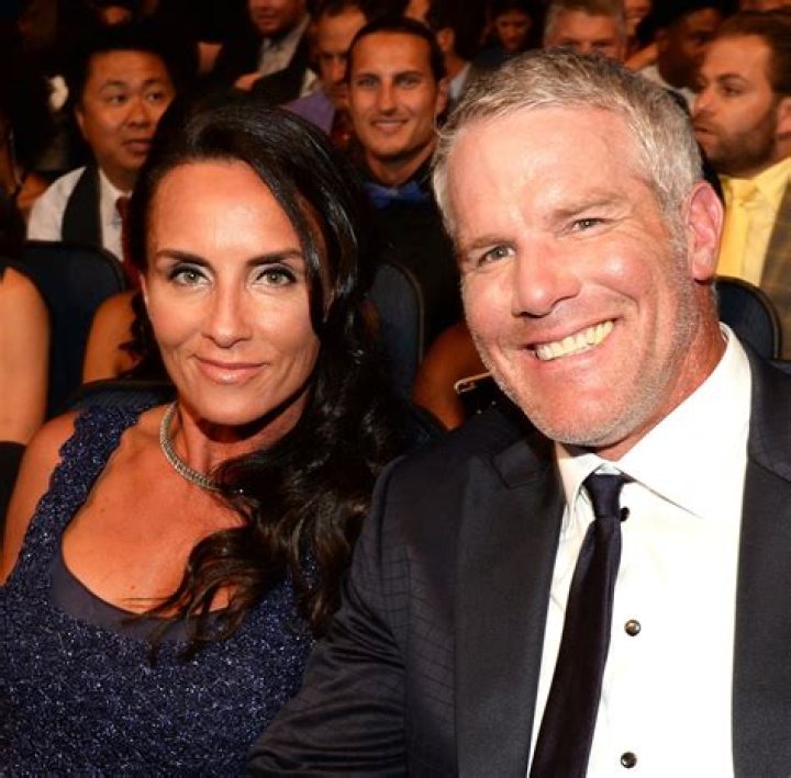 Deanna Favre's age, net worth, husband, Instagram, Hope Foundation, books