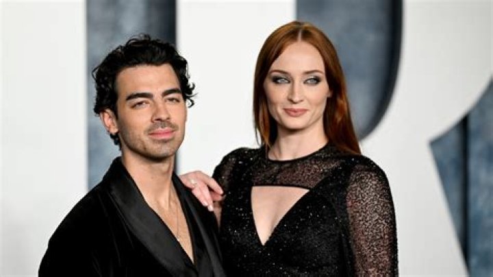 Did Sophie Cheat On Joe Jonas Or Vice Versa? Affair Speculations
