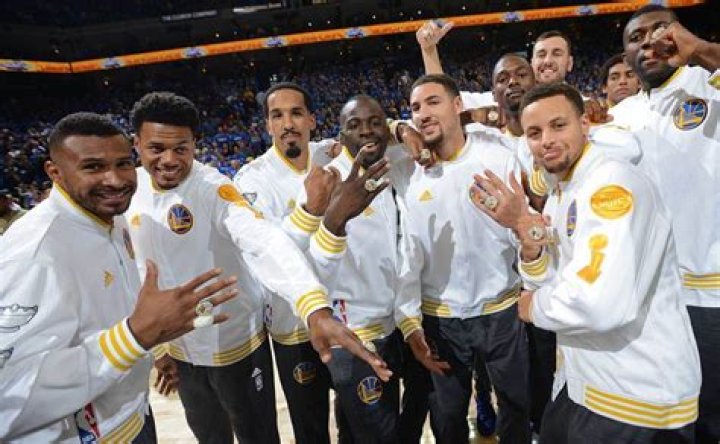 Did the 2016 Warriors win a championship?