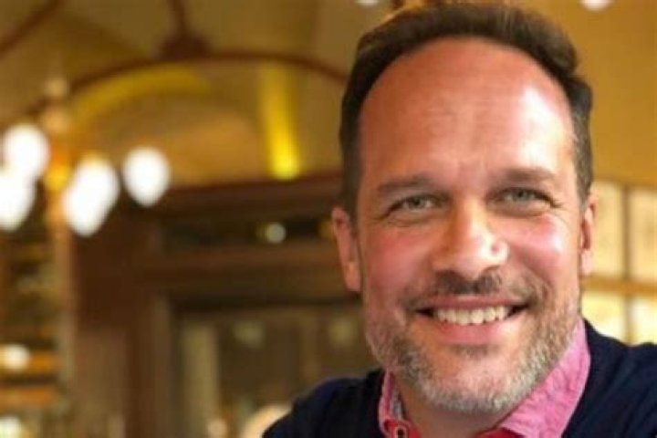 Diedrich Bader – Biography, Facts & Life Story