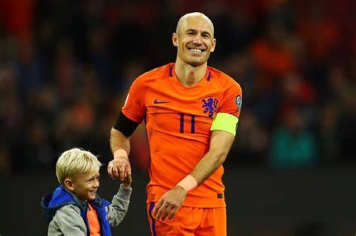Does Arjen Robben have kids?