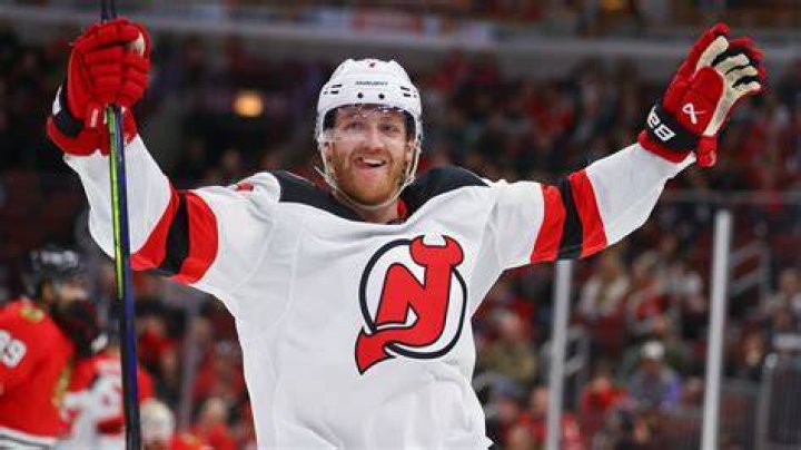 Dougie Hamilton's net worth, contract, Instagram, salary, house, cars, age, stats, photos