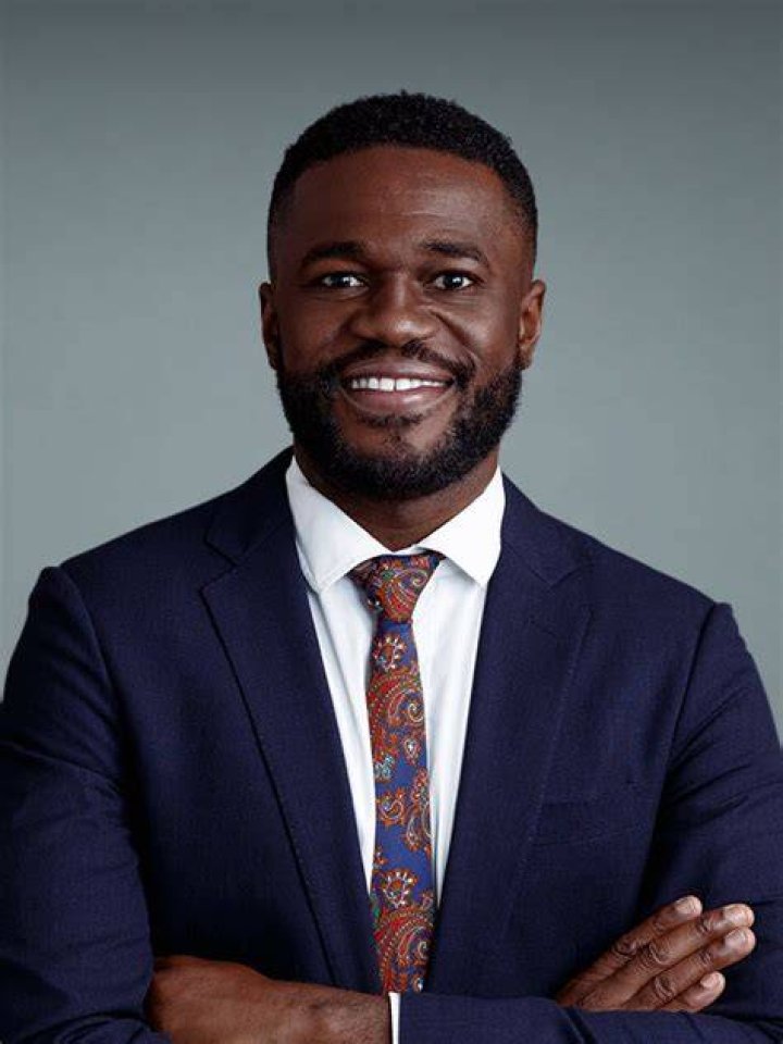 Dr. Kola Jegede, MD Brooklyn, NY Spine Surgery