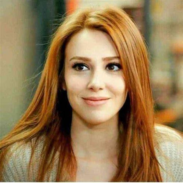 Elcin Sangu Height, Age, Net Worth, Affair, Career, and More