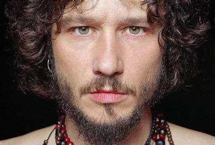 Enrique Bunbury Best Songs | Popnable