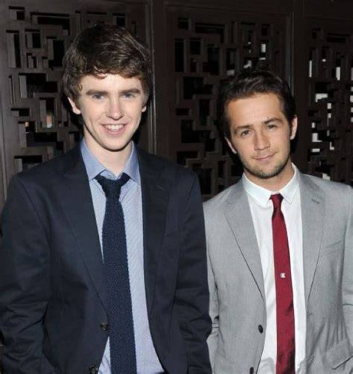 Freddie Highmore Siblings Meet His Brother Bertie Highmore, Parents