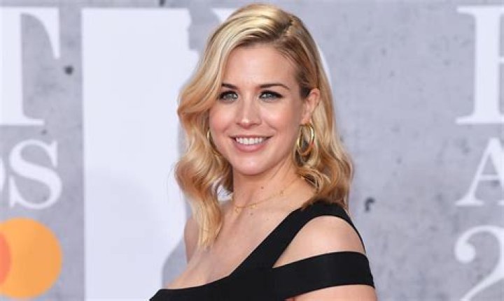 Gemma Atkinson – Biography, Facts & Life Story