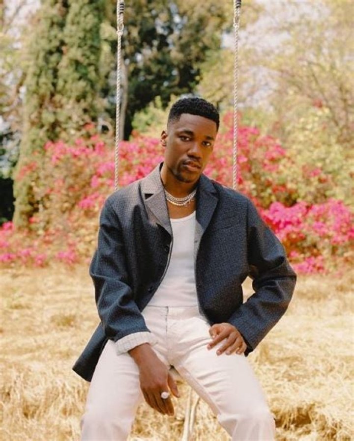 Giveon Age, Net Worth, Bio, Wiki, Songs. (Updated January 2024)
