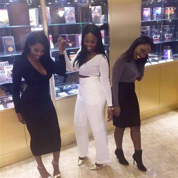 Grace Ajilore Shares Sweet Photos Of Her Baby Bump (Photo)