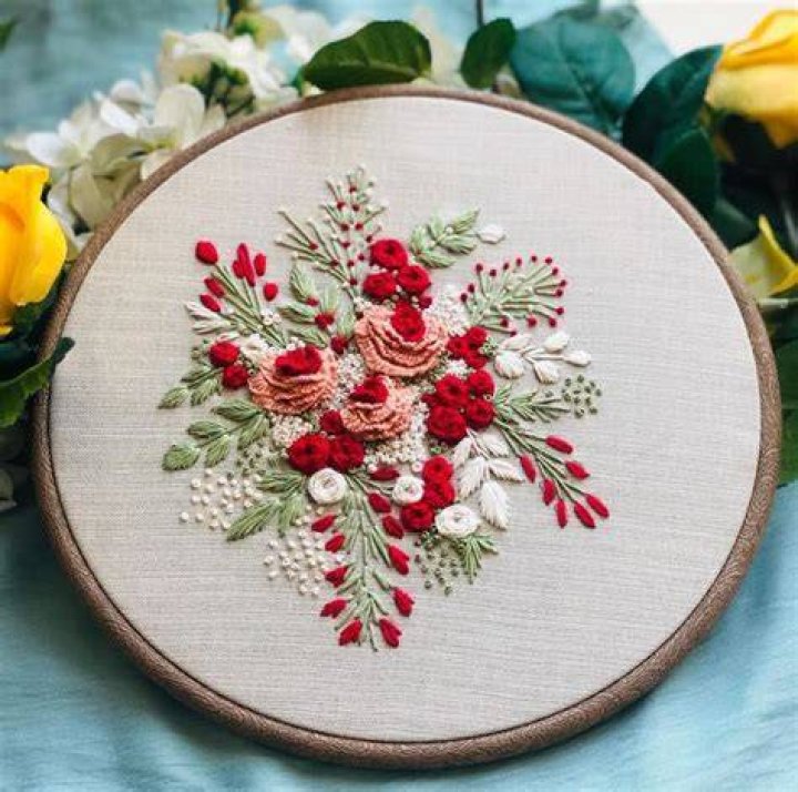 IG afeei Brazilian embroidery stitches, Brazilian embroidery
