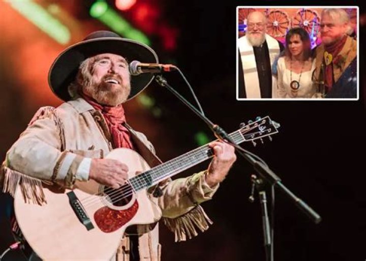 Inside Michael Martin Murphey and Spouse Cynthia Tune’s Family-Filled Wedding
