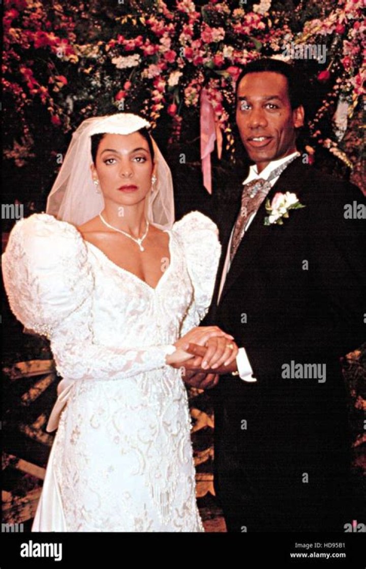 Is Jasmine Guy Married Again?Marital Life With Her Ex-Spouse