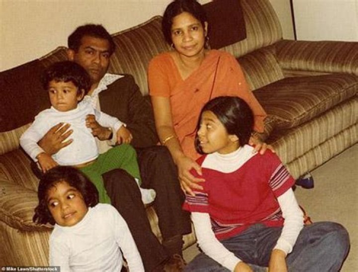 Is Natasha Huq Konnie Huq Sister? Siblings And Family