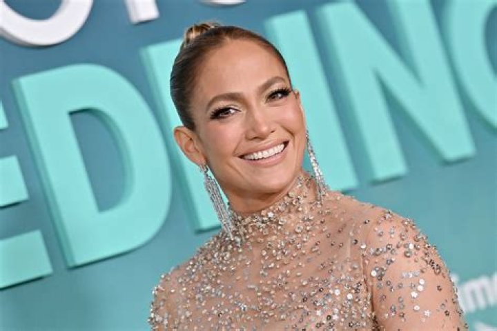 Jennifer Lopez Just Walked the Versace Runway&mdash;Wearing That Versace