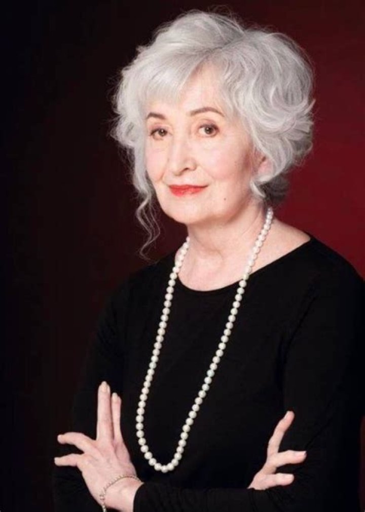 Jennifer Rhodes – Biography, Facts & Life Story