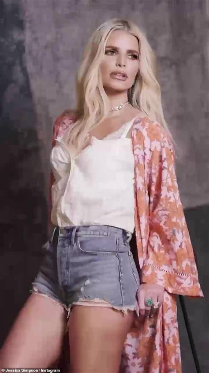 Jessica Simpson in Floral Outfit 01 GotCeleb