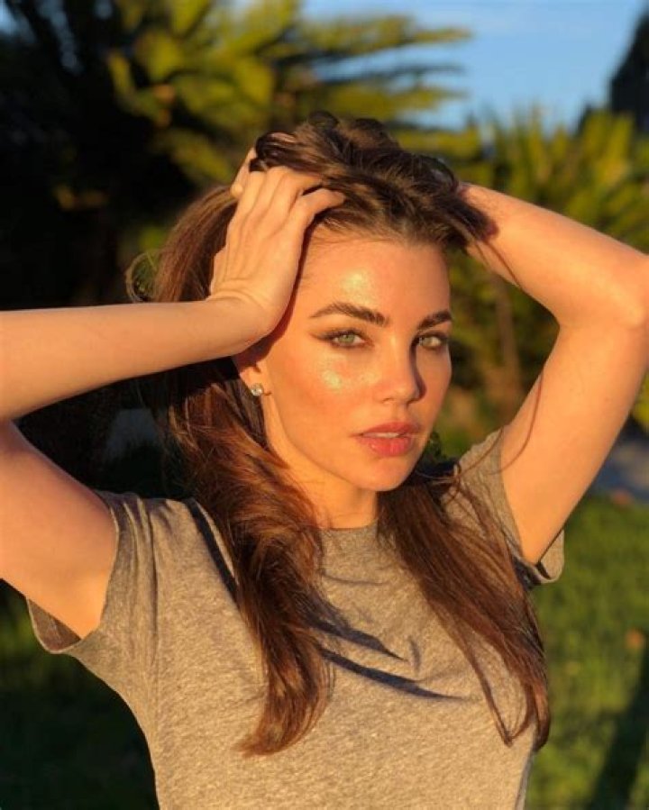 Jillian Murray – Biography, Facts & Life Story