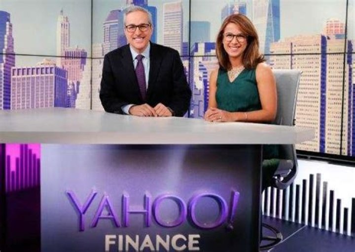 Julie Hyman Bio: From Bloomberg To Yahoo Finance, What Is Her Salary?