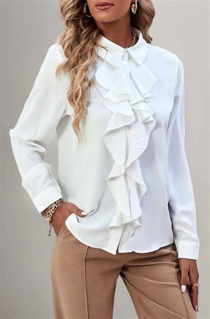 Just Love, Ruffled, Ruffle Blouse, People, Celebrity Gossip, Women
