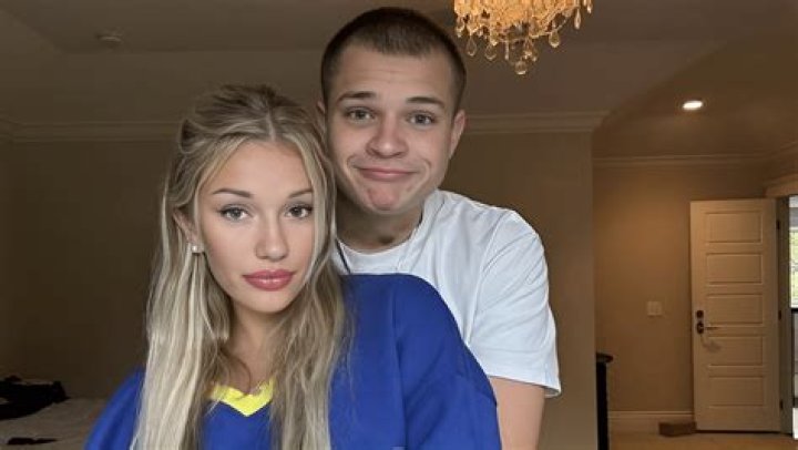 Jynxzi Girlfriend Reveal 🤰 YouTube