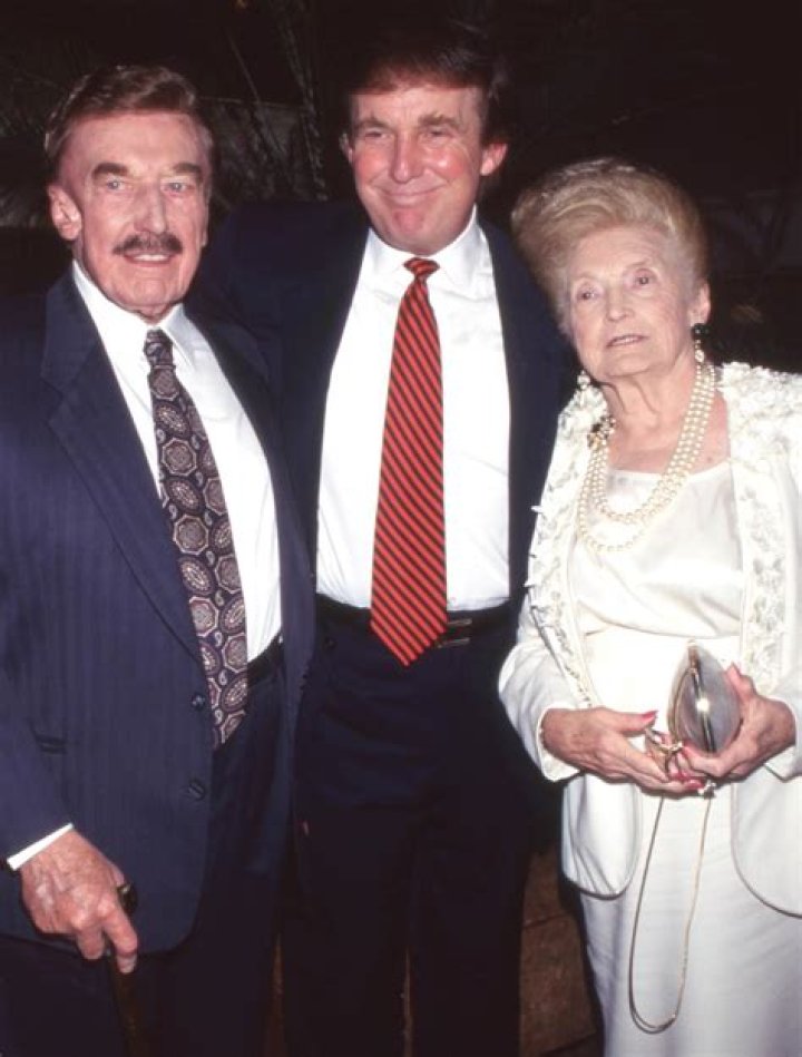 Kerri Wynne Daughter Olivia Ruth MacLeod With Partner Paul MacLeod