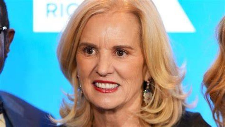Kerry Kennedy completely disavows her brother RFK Jr. on live TV this
