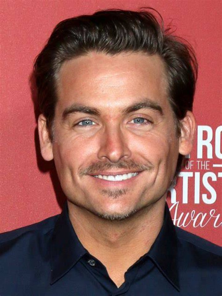 Kevin Zegers photo 29 of 60 pics, wallpaper photo 350115 ThePlace2