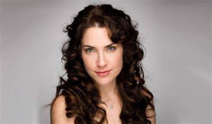 Lahna Turner&rsquo;s Wiki, Height, Weight, Married, Family, Salary Networth