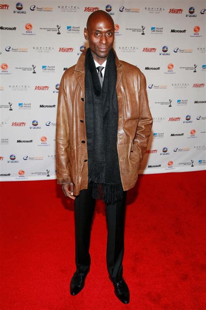 Lance Reddick Height