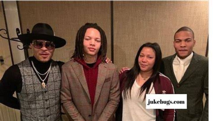 LaShon Dixon Thompson Family Husband, Kids, Parents, Siblings FamilyWing
