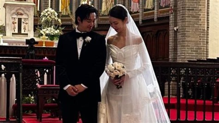 Lee Dong Wook Wife: Is He Married?